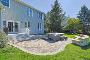 7 Tournament Dr S, Hawthorn Woods, IL 60047 - Photo 35