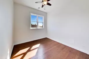 3056 N Clybourn Ave, Chicago, IL 60618 - Photo 17