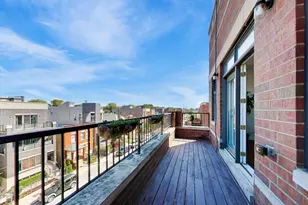 3056 N Clybourn Ave, Chicago, IL 60618 - Photo 21