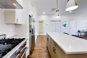 3056 N Clybourn Ave, Chicago, IL 60618 - Photo 7