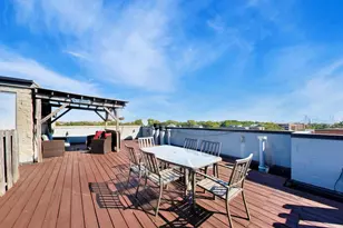 3056 N Clybourn Ave, Chicago, IL 60618 - Photo 25