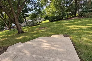 1413 Swallow St, Naperville, IL 60565 - Photo 11