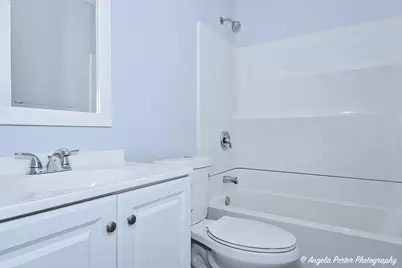 1811 Hazelwood Drive, Lindenhurst, IL 60046 - Photo 17