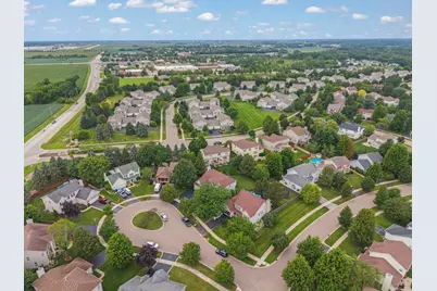 253 Carlton Mews Court, Sugar Grove, IL 60554 - Photo 35