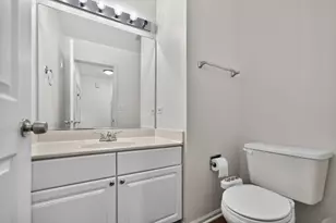 170 Sierra Pass Dr, Schaumburg, IL 60194 - Photo 11