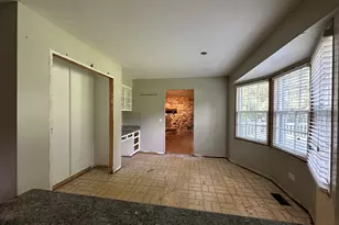 1225 Edward Rd, Naperville, IL 60540 - Photo 7