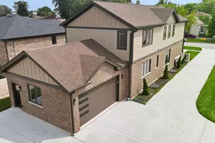 7948 W 74th St, Bridgeview, IL 60455 - Photo 3