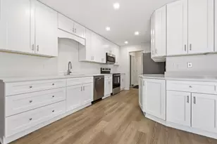 15606 Hollyhock Ct, Orland Park, IL 60462 - Photo 11