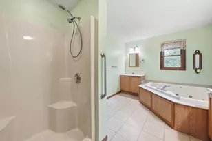 35630 Linden Ln, Custer Park, IL 60481 - Photo 19