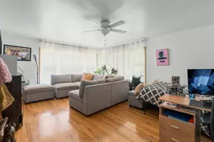2501 N Mont Clare Ave, Chicago, IL 60707 - Photo 11