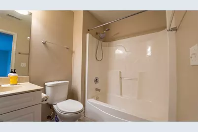 8424 Dawn Lane, Darien, IL 60561 - Photo 21