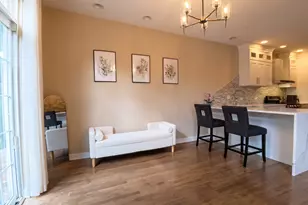8424 Dawn Ln, Darien, IL 60561 - Photo 5