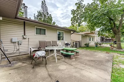 7870 Asbury Circle, Hanover Park, IL 60133 - Photo 19