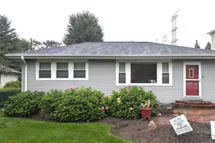 22W043 1st St, Glen Ellyn, IL 60137 - Photo 1