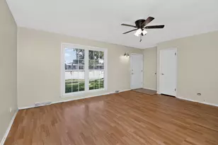 7714 Brookhaven Ave, Darien, IL 60561 - Photo 3