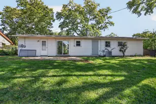 7714 Brookhaven Ave, Darien, IL 60561 - Photo 19