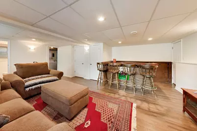 1411 E Wilson Avenue, Wheaton, IL 60189 - Photo 15