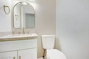 4170 Ludington Ct, Hoffman Estates, IL 60192 - Photo 13