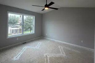 1724 Millstone Dr, Normal, IL 61761 - Photo 5