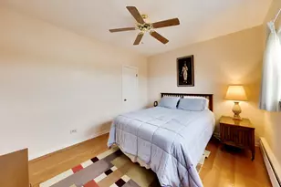6040 N Troy St, Chicago, IL 60659 - Photo 19