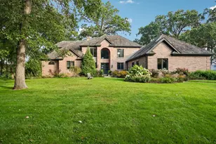 [Address not provided], Libertyville, IL 60048 - Photo 1