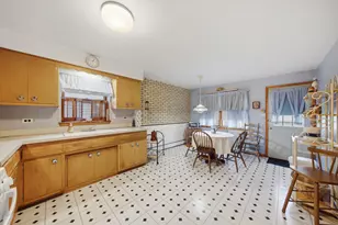 6221 S Tripp Ave, Chicago, IL 60629 - Photo 7