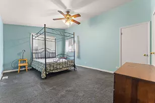 135 Laura Ln, Thornton, IL 60476 - Photo 13
