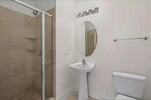 450 E Waterside Dr, Chicago, IL 60601 - Photo 17