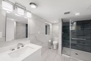 154 Saddle Brook Dr, Oak Brook, IL 60523 - Photo 43