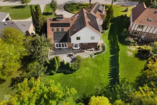 154 Saddle Brook Dr, Oak Brook, IL 60523 - Photo 59