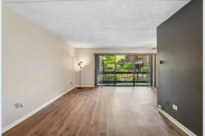 9555 Southwest Highway #1S, Oak Lawn, IL 60453 - Photo 3
