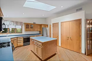 1026 Spafford St, Antioch, IL 60002 - Photo 7