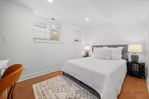 4313 N Ridgeway Ave, Chicago, IL 60618 - Photo 25