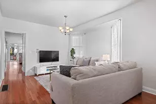 4313 N Ridgeway Ave, Chicago, IL 60618 - Photo 7