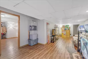 2031 Ridgemoor Dr, Plainfield, IL 60586 - Photo 13