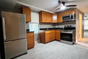 2835 N Ridgeway Ave, Chicago, IL 60618 - Photo 9