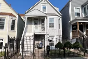 2835 N Ridgeway Ave, Chicago, IL 60618 - Photo 1