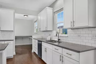 4319 Plantree Rd, Naperville, IL 60564 - Photo 11