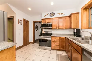 221 East Ave, Park Ridge, IL 60068 - Photo 11