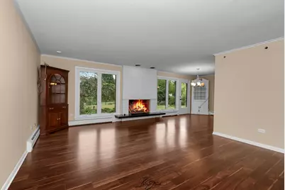 10S073 Clarendon Hills Road, Willowbrook, IL 60527 - Photo 5