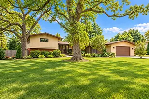 10S073 Clarendon Hills Rd, Willowbrook, IL 60527 - Photo 1