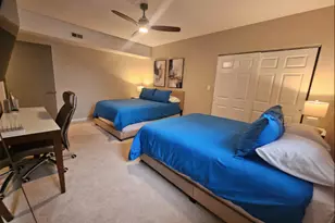 1050 W Dakin St, Chicago, IL 60613 - Photo 19