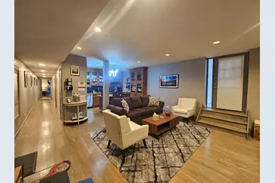 1050 W Dakin Street #G2, Chicago, IL 60613 - Photo 3