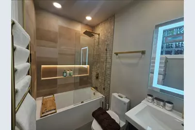 1050 W Dakin Street #G2, Chicago, IL 60613 - Photo 21