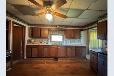 423 E 300N Road, Gibson City, IL 60936 - Photo 5
