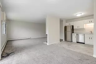 2200 Bayside Dr, Palatine, IL 60074 - Photo 11