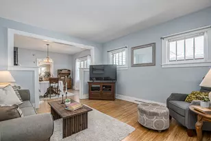 843 Pearl St, Aurora, IL 60505 - Photo 7