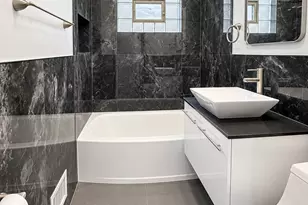 14733 Maplewood Ave, Harvey, IL 60426 - Photo 5