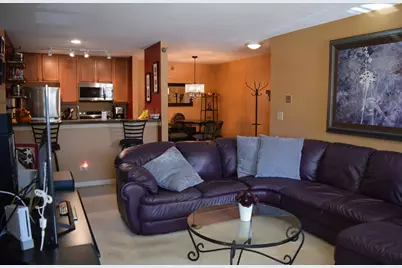 211 Glengarry Drive #205, Bloomingdale, IL 60108 - Photo 5