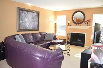 211 Glengarry Drive #205, Bloomingdale, IL 60108 - Photo 3